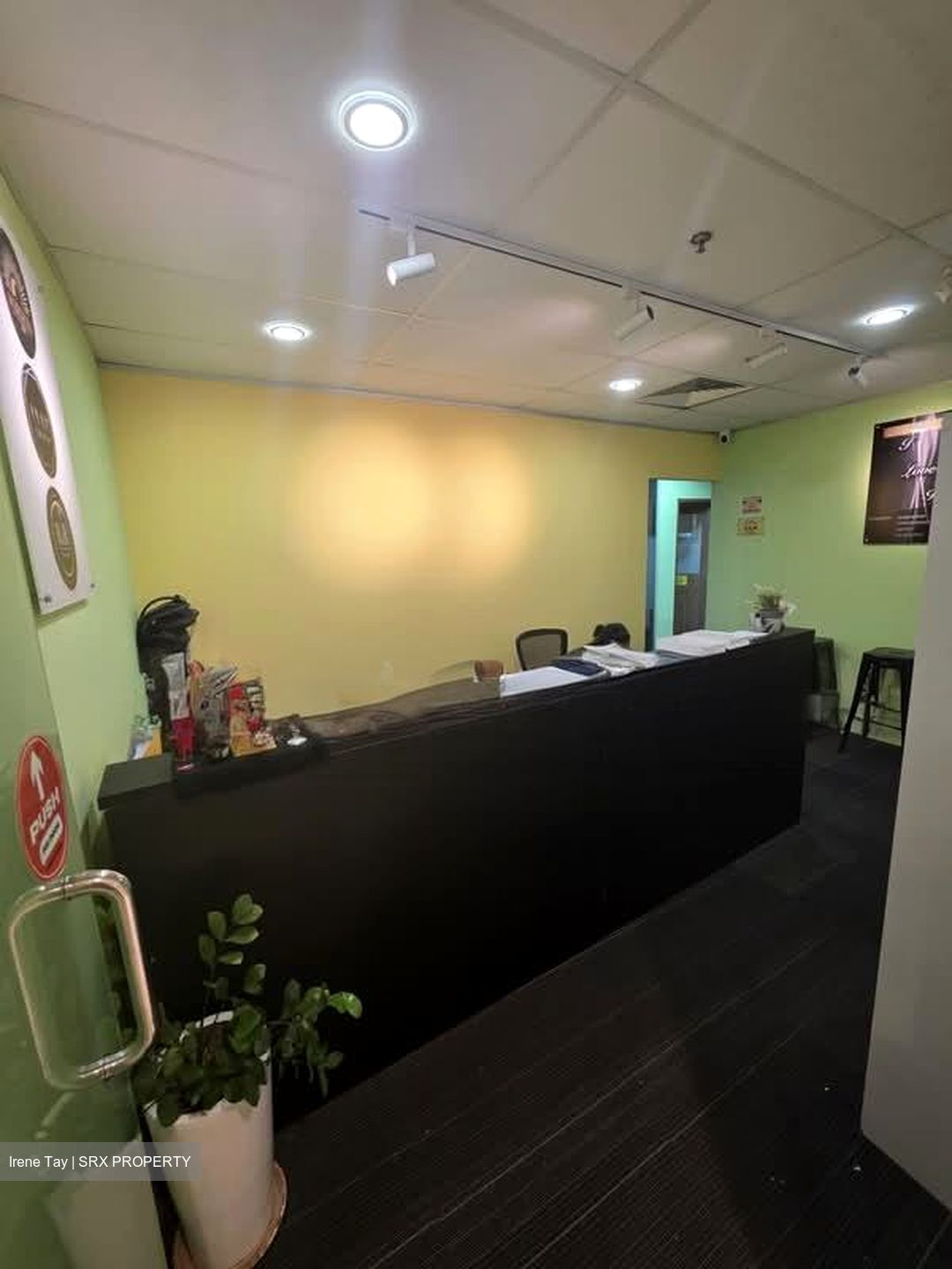 Peninsula Plaza (D6), Office #592832121